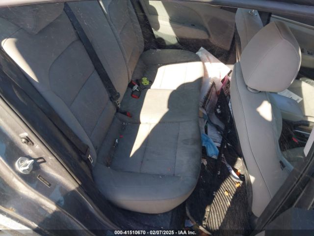 5NPD84LF5JH254910 Hyundai ELANTRA SEL