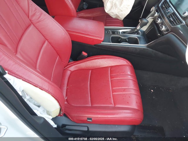 1HGCV1F30NA115397 Honda Accord Sport