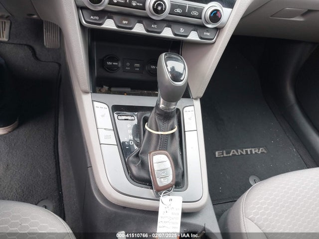 KMHD84LF5LU015393 Hyundai Elantra Value Edition
