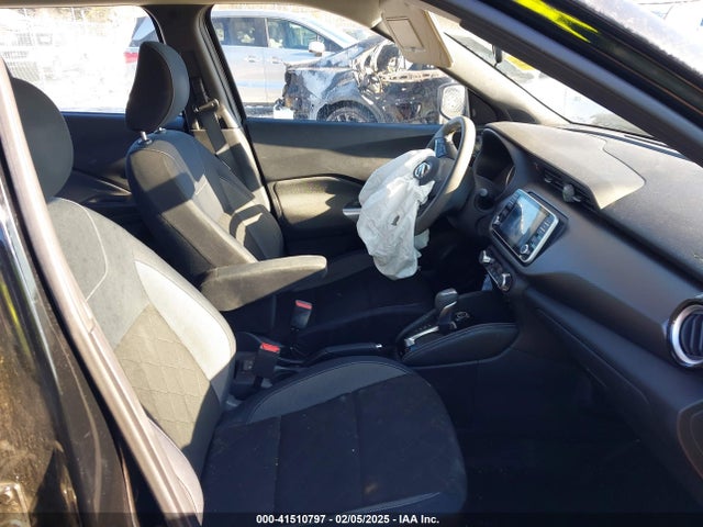 3N1CP5CU6JL542649 Nissan 2018