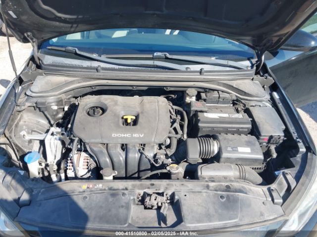 KMHD84LF9HU381302 Hyundai ELANTRA SE