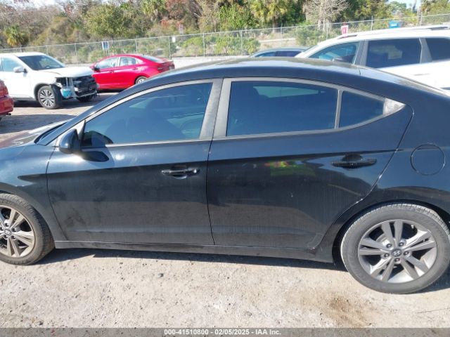 KMHD84LF9HU381302 Hyundai ELANTRA SE