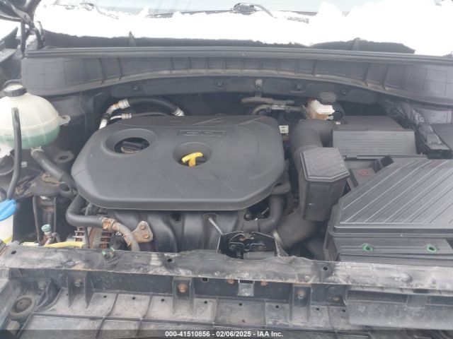 KM8J3CA48HU533258 Hyundai Tucson Se Plus
