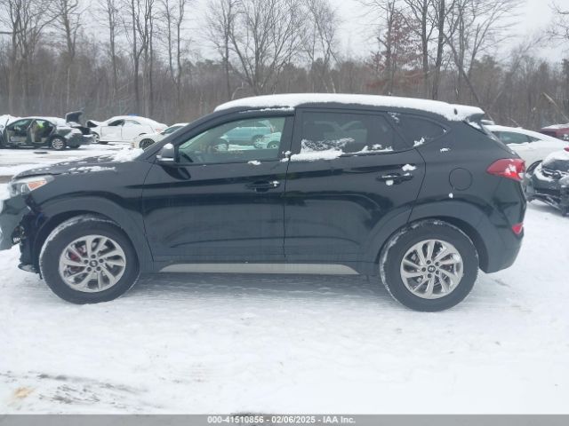 KM8J3CA48HU533258 Hyundai Tucson Se Plus