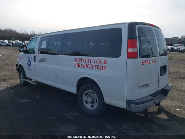 1GAZG1FGXF1172030 Chevrolet Express 3500 Lt