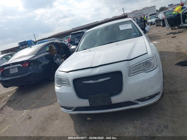 2C3CCAEG9GH128151 Chrysler 300C
