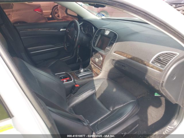 2C3CCAEG9GH128151 Chrysler 300C