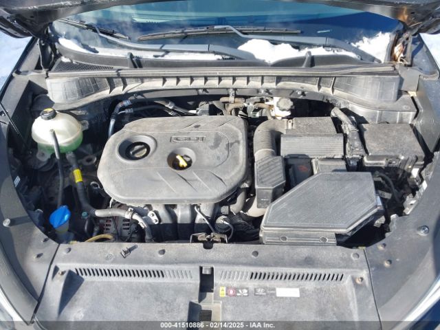 KM8J3CA45HU587519 Hyundai TUCSON SE
