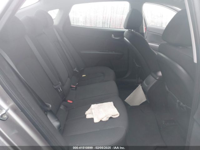 5XXGT4L30JG262507 KIA Optima Lx