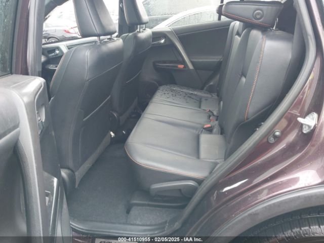 2T3JFREV4GW528528 Toyota RAV4 SE
