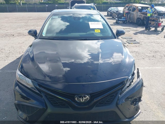 4T1T11AK4RU258880 Toyota CAMRY SE
