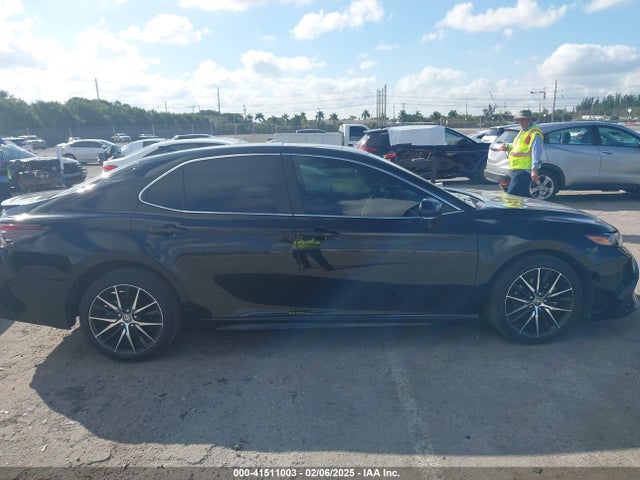 4T1T11AK4RU258880 Toyota CAMRY SE