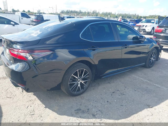 4T1T11AK4RU258880 Toyota CAMRY SE