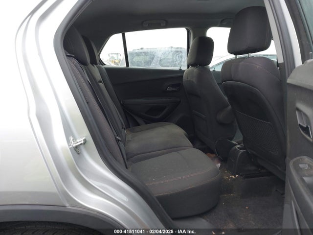 Chevrolet TRAX LS 2018 3GNCJNSB5JL393897 Image 8