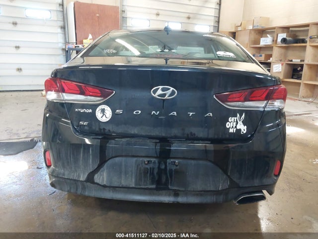 Hyundai SONATA SE 2018 5NPE24AF4JH667880 Image 16