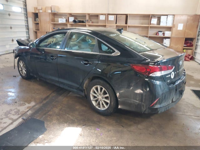 Hyundai SONATA SE 2018 5NPE24AF4JH667880 Image 3