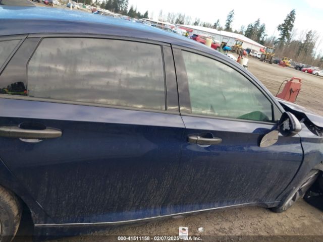 1HGCV2F99JA022334 Honda Accord Touring 2.0t