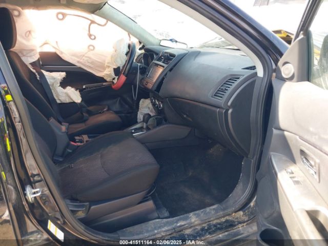 2019 MITSUBISHI OUTLANDER SPORT JA4AP3AU6KU030886 Photo 4