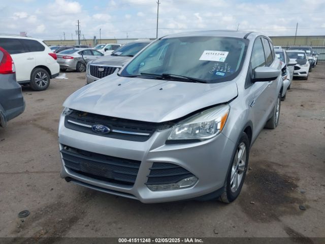 1FMCU0G95FUC44200 Ford ESCAPE SE