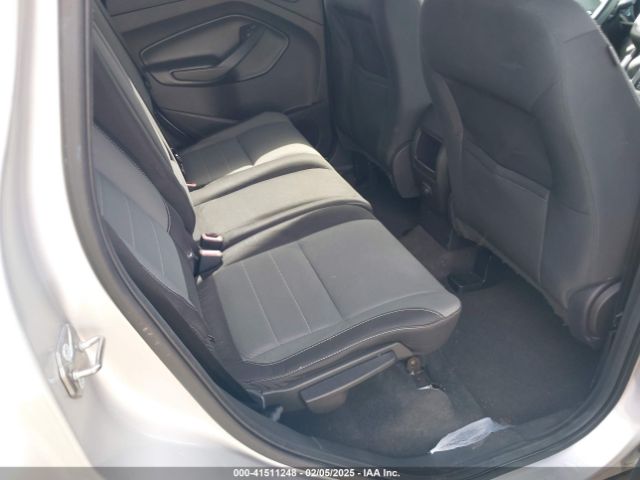 1FMCU0G95FUC44200 Ford ESCAPE SE