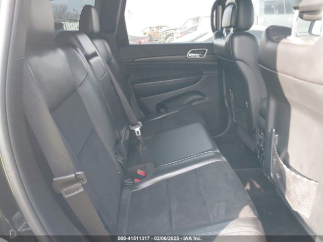 1C4RJEAG0HC880673 Jeep Grand Cherokee Altitude 4x2