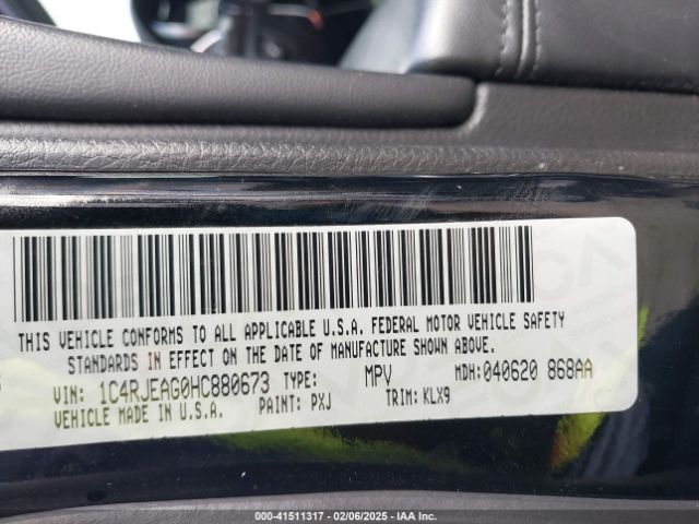 1C4RJEAG0HC880673 Jeep Grand Cherokee Altitude 4x2