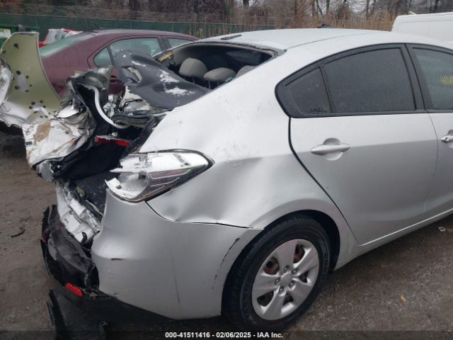 KNAFK4A62F5436355 KIA FORTE LX