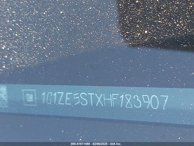 1G1ZE5STXHF183907 Chevrolet MALIBU 1LT