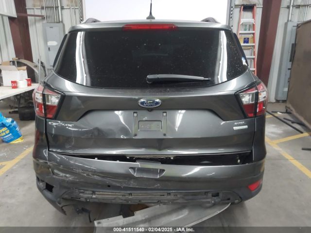 1FMCU0HD2JUD60143 Ford ESCAPE SEL