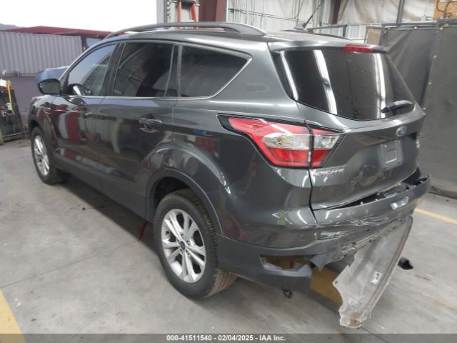 1FMCU0HD2JUD60143 Ford ESCAPE SEL