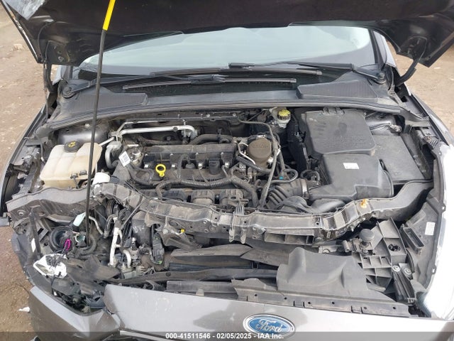 Ford FOCUS SE 2015 1FADP3F22FL299205 Image 10