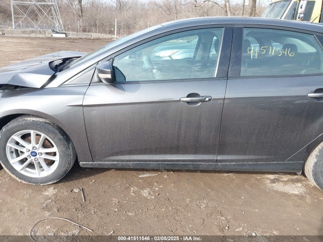 Ford FOCUS SE 2015 1FADP3F22FL299205 Image 14