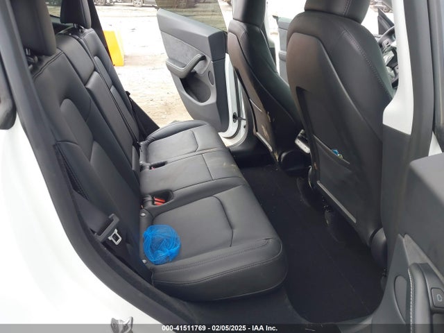 2024 TESLA MODEL Y 7SAYGDEF4RA278532 Photo 7
