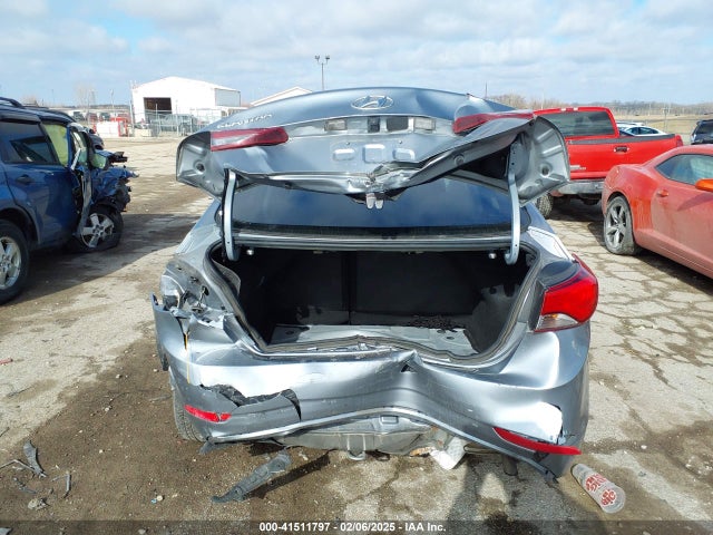 Hyundai ELANTRA SE 2016 5NPDH4AE8GH765434 Image 17