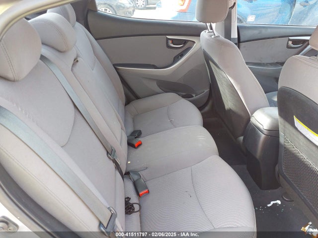 Hyundai ELANTRA SE 2016 5NPDH4AE8GH765434 Image 8
