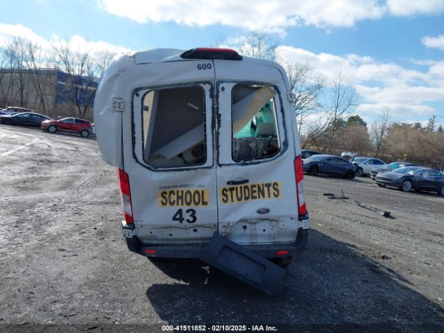 1FMZK1CM0JKB21599 Ford Transit-150 Xl