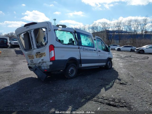 1FMZK1CM0JKB21599 Ford Transit-150 Xl