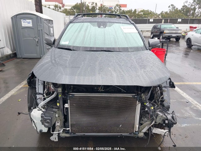 Toyota Rav4 Xle Premium 2019 JTMC1RFV1KD026197 Image 12