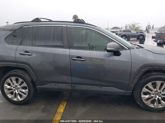 Toyota Rav4 Xle Premium 2019 JTMC1RFV1KD026197 Image 13