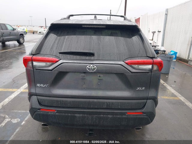 Toyota Rav4 Xle Premium 2019 JTMC1RFV1KD026197 Image 16