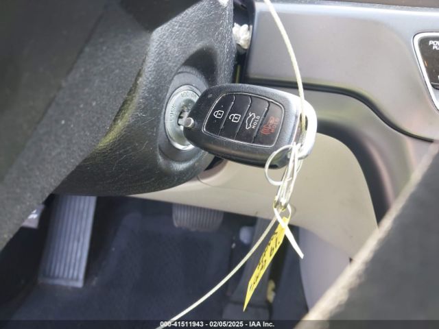 5NPE24AF6KH750034 Hyundai SONATA SE