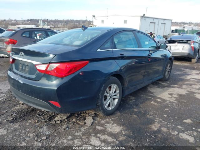 5NPEB4AC3EH925303 Hyundai gamma