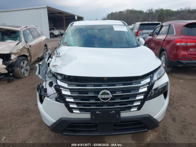 5N1BT3BB0RC690744 Nissan Rogue Sv Intelligent Awd