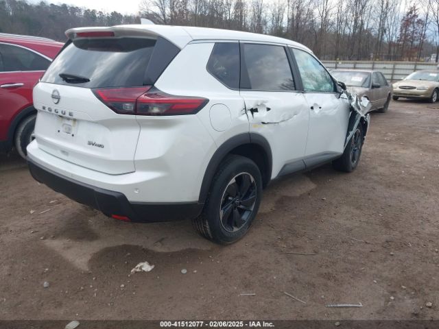 5N1BT3BB0RC690744 Nissan Rogue Sv Intelligent Awd