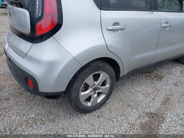 KIA Soul 2018 KNDJN2A26J7584091 Image 17