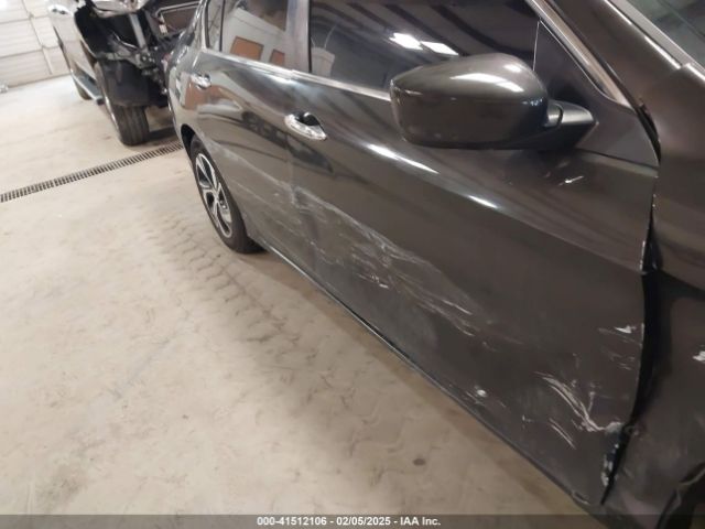 1HGCR2F38HA294643 Honda ACCORD LX
