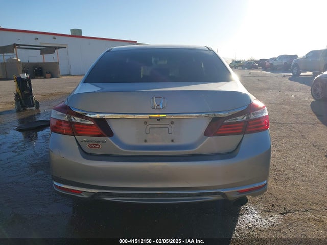 Honda ACCORD LX 2017 1HGCR2F31HA176255 Image 16