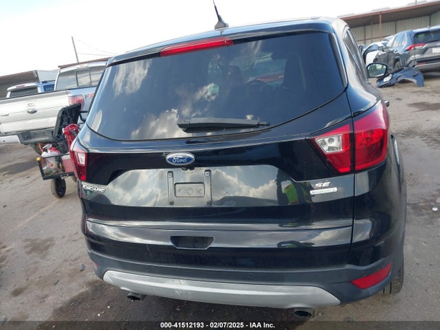 1FMCU0GD0KUB68741 Ford ESCAPE SE