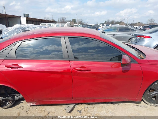KMHLM4AG5MU137417 Hyundai ELANTRA SEL