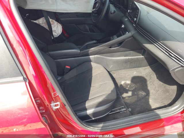 KMHLM4AG5MU137417 Hyundai ELANTRA SEL